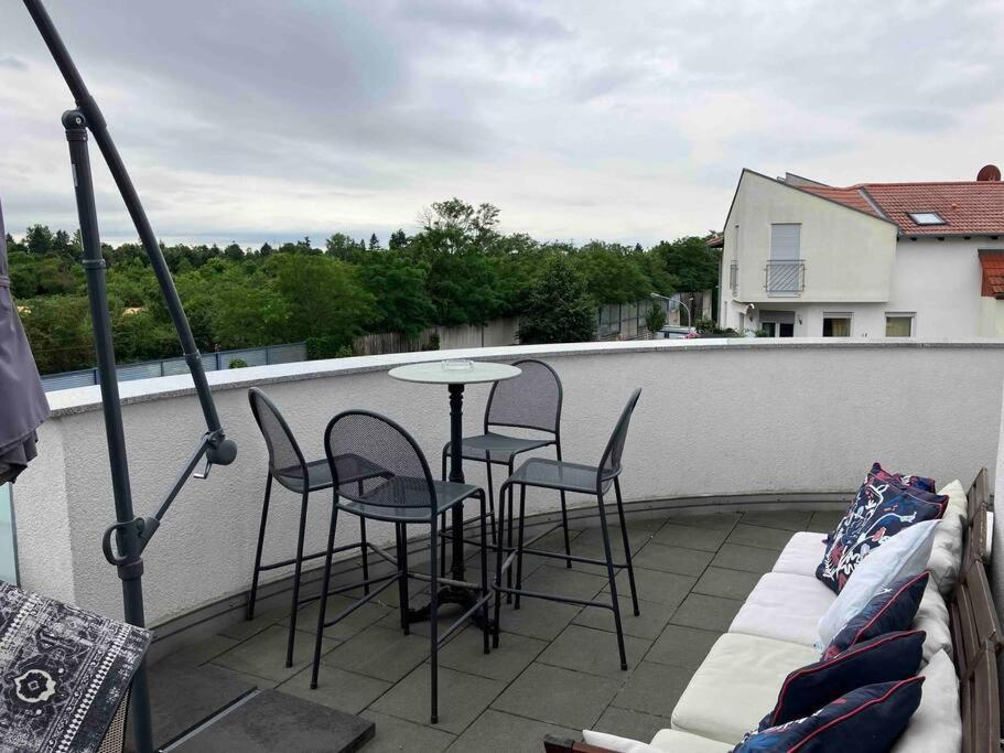 Apartment Traumwohnung Mit Grosser Dachterasse *