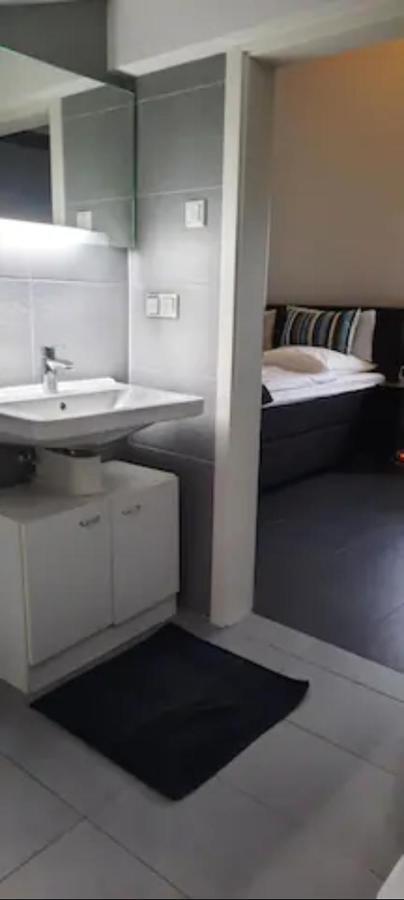 Apartment Traumwohnung Mit Grosser Dachterasse *